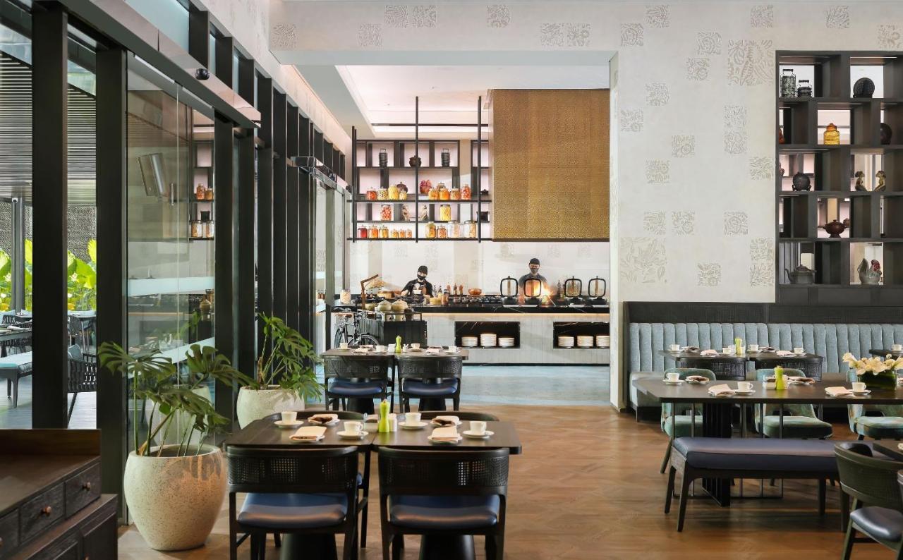 Padma Hotel Семаранг Екстериор снимка